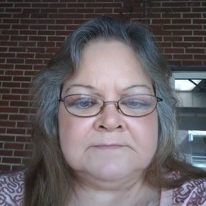 Meet your Posher, Pamela