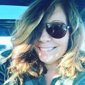 Meet your Posher, Tina