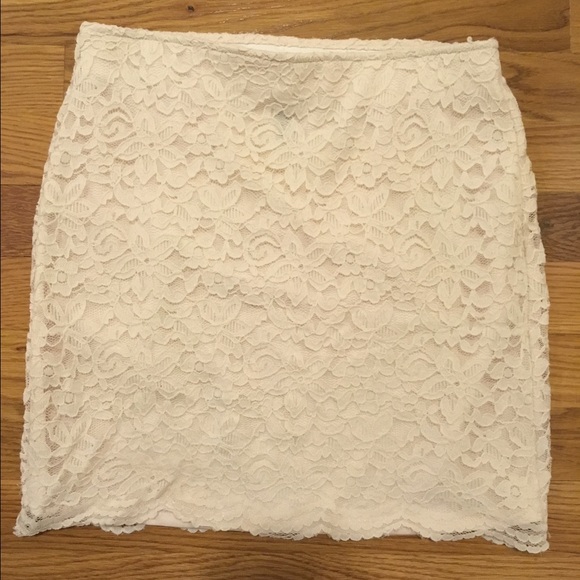 White lace skirt