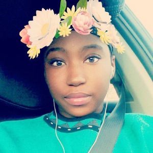 Meet your Posher, Shania