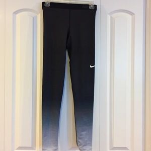 Nike Pro athletic leggings