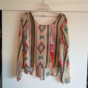 Cute flowy top!