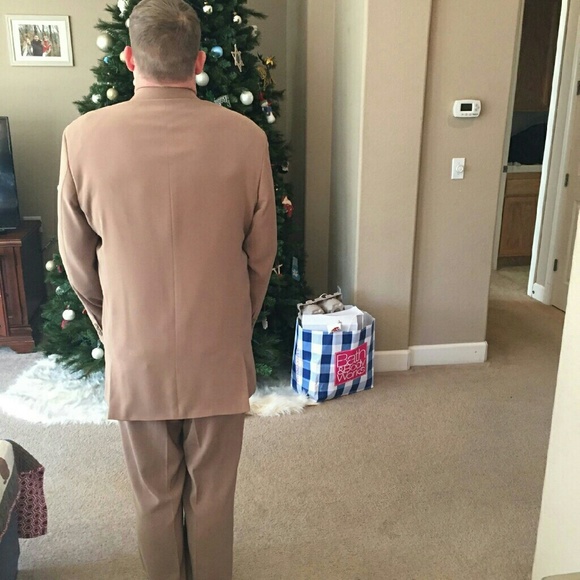 Meet your Posher, Andrew - Picture 1 of 1