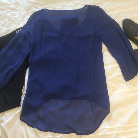 Blue Sheer polyester shirt - Picture 2 of 4