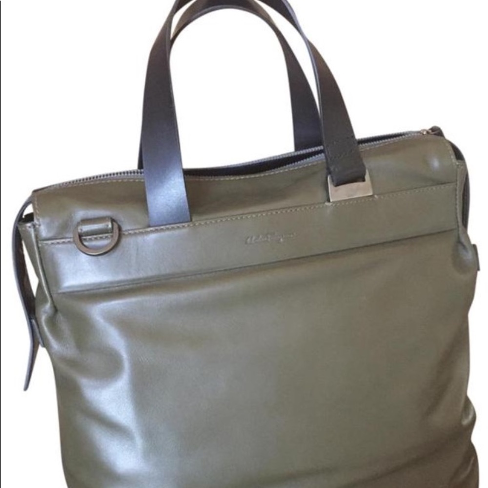 SALE! FERRAGAMO BAG MESSENGER SATCHEL - BRAND NEW