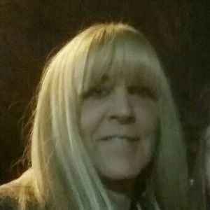 Meet your Posher, Connie