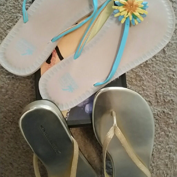 2pair Montego Bay FlipFlops-Gold & Tropical Flower