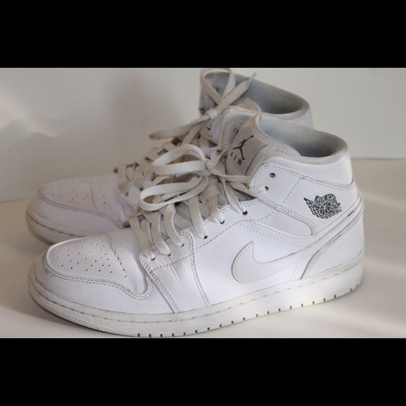 Nike Air Jordan's all white