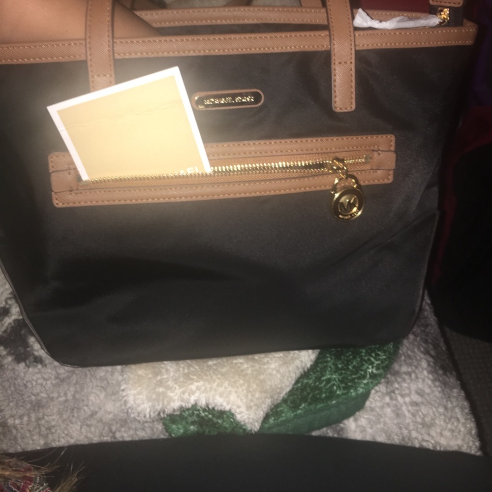 Michael Kors Kempton Small Black Nylon bag