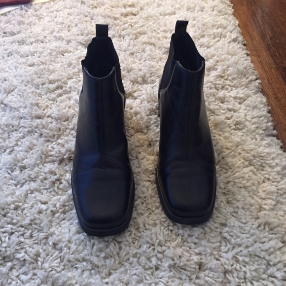 square toe black ankle boots