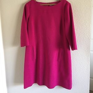Quarter sleeve fitting dress