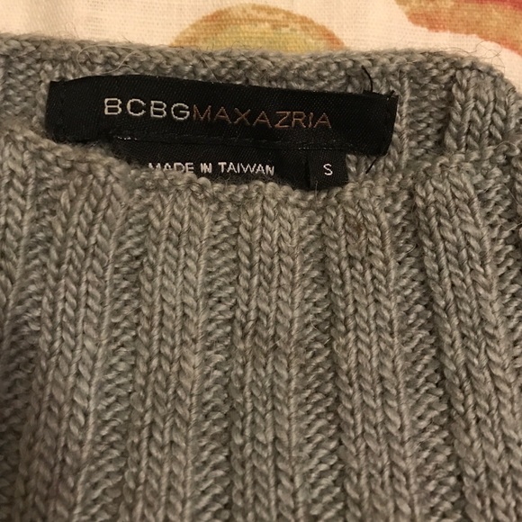 BCBG  sweater - Picture 2 of 3