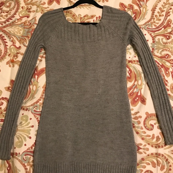 BCBG  sweater - Picture 3 of 3