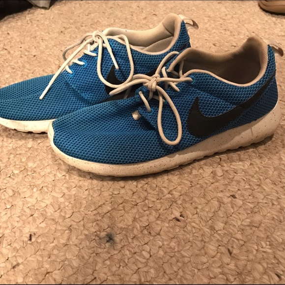 Nike Roshes