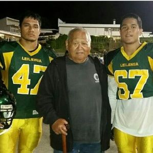 Meet your Posher, Hunter knight