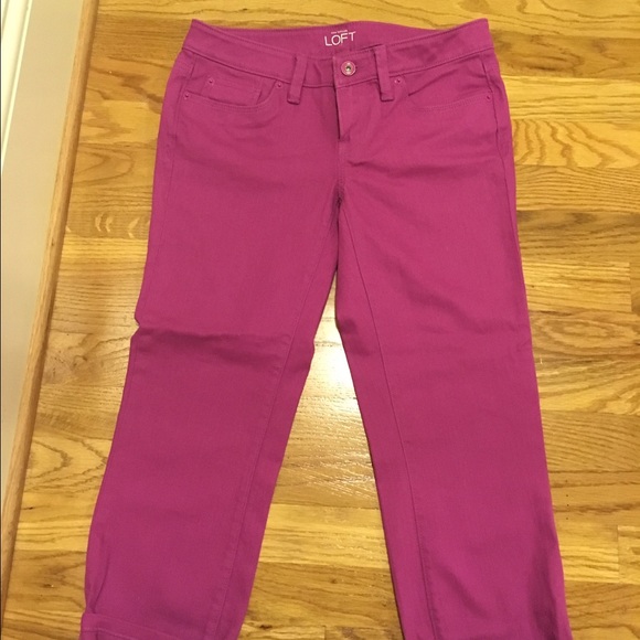 Brand new loft colored crops