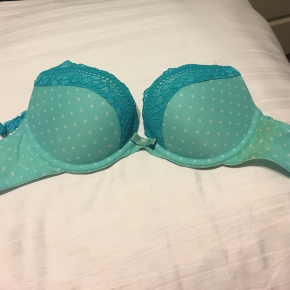 34A bra