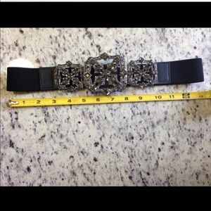 BCBG MAX AZRIA stone belt