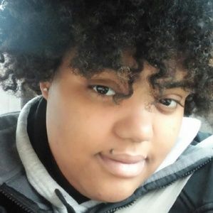 Meet your Posher, Raven