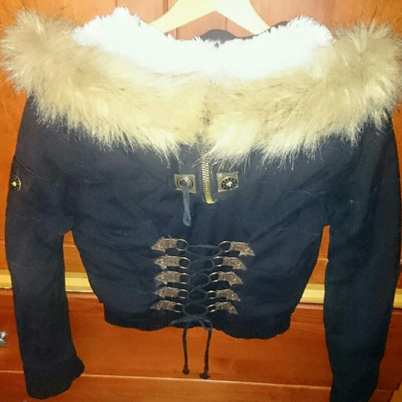 GUESS winter crop jacket corset laces