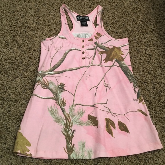 Pink camo tank top