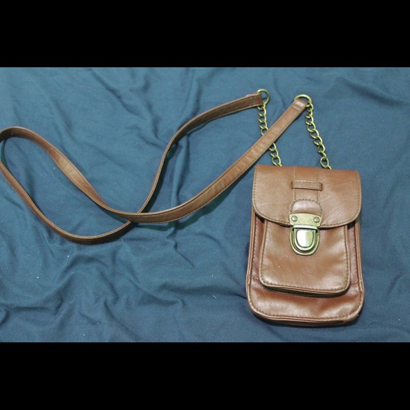 URBAN OUTFITTERS Brown Leather Chain Purse - Picture 1 of 4
