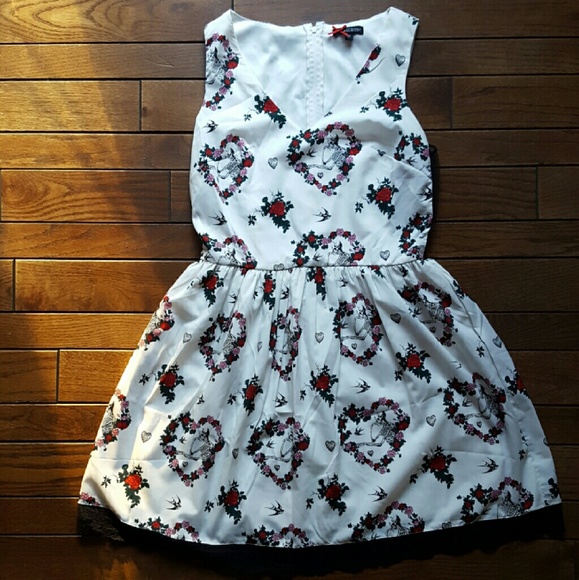 ModCloth Skeleton Hearts dress Mesh side cut outs - Picture 4 of 4