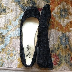 Seychelles Black Rose Flats