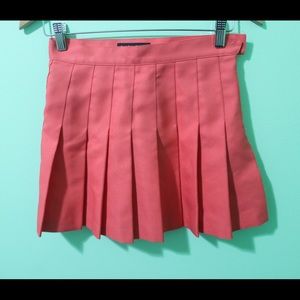 BRAND NEW AMERICAN APPAREL PLEATED TENNIS SKIRT