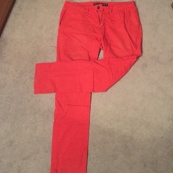 American Eagle red chino