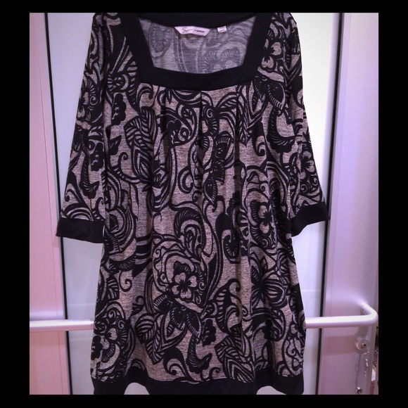 Black/Grey Square Neck Tunic Plus Size