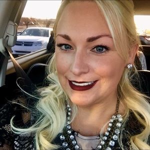 Meet your Posher, Birdie