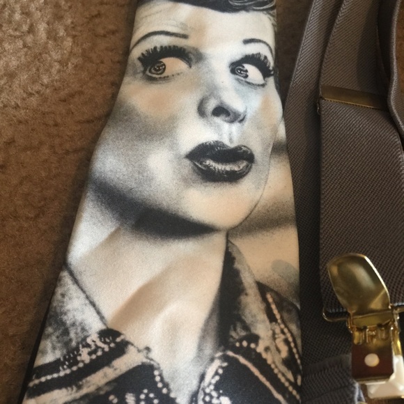 I love Lucy classic novelty tie - Picture 2 of 4