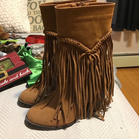 Super cute boots!
