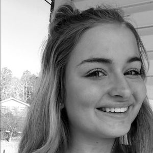 Meet your Posher, Tori