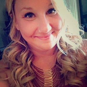 Meet your Posher, Lindsay