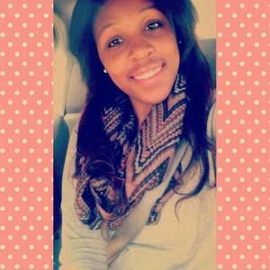 Meet your Posher, Carissa