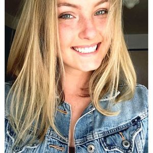 Meet your Posher, Kaitlyn