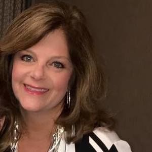 Meet your Posher, Kelli