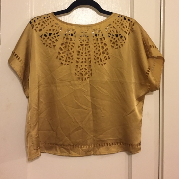 Gold Cut Out Top - Picture 2 of 3