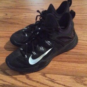 Nike Zoom Basketball Shoes