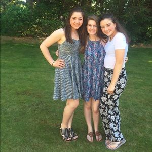 Meet your Posher, Delia