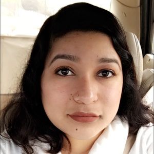 Meet your Posher, Crystal