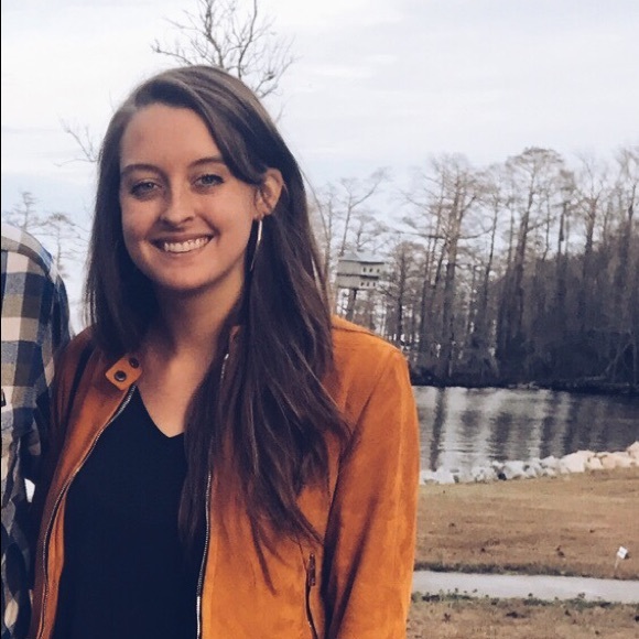 Meet your Posher, Mallory