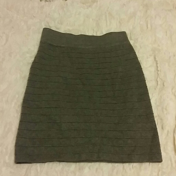 Gray Mini Skirt - Picture 3 of 3