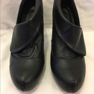 Madden girl leather ankle boots