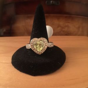 morganite green hart shaped ring