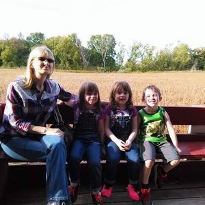 Meet your Posher, Pamela