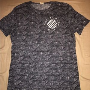 Hollister t shirt