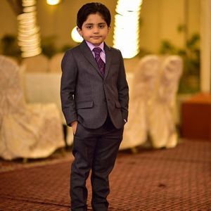 Meet your Posher, Faisal